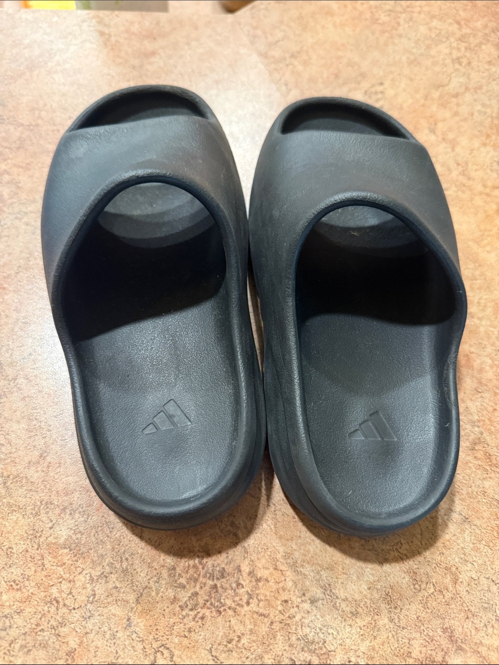Yeezy Kids Black Slide Sandals - Cushioned Slip-On Slides
